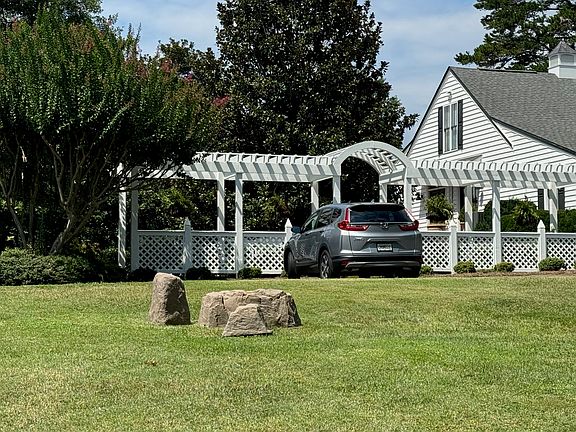 Parking in Driveway - 2 spots