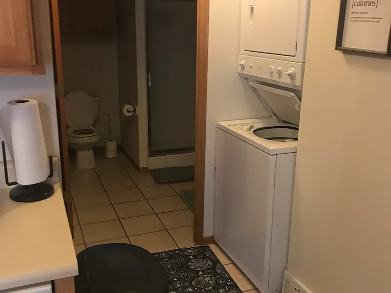 2211 Walnut St — Photo 5