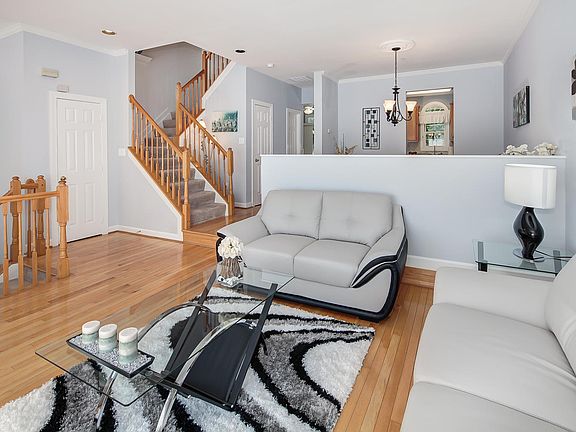 5th image of 3820 Berleigh Hill Ct