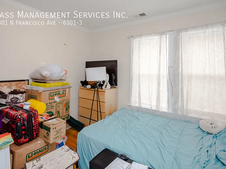 6301 N Francisco Ave #3 — Photo 10