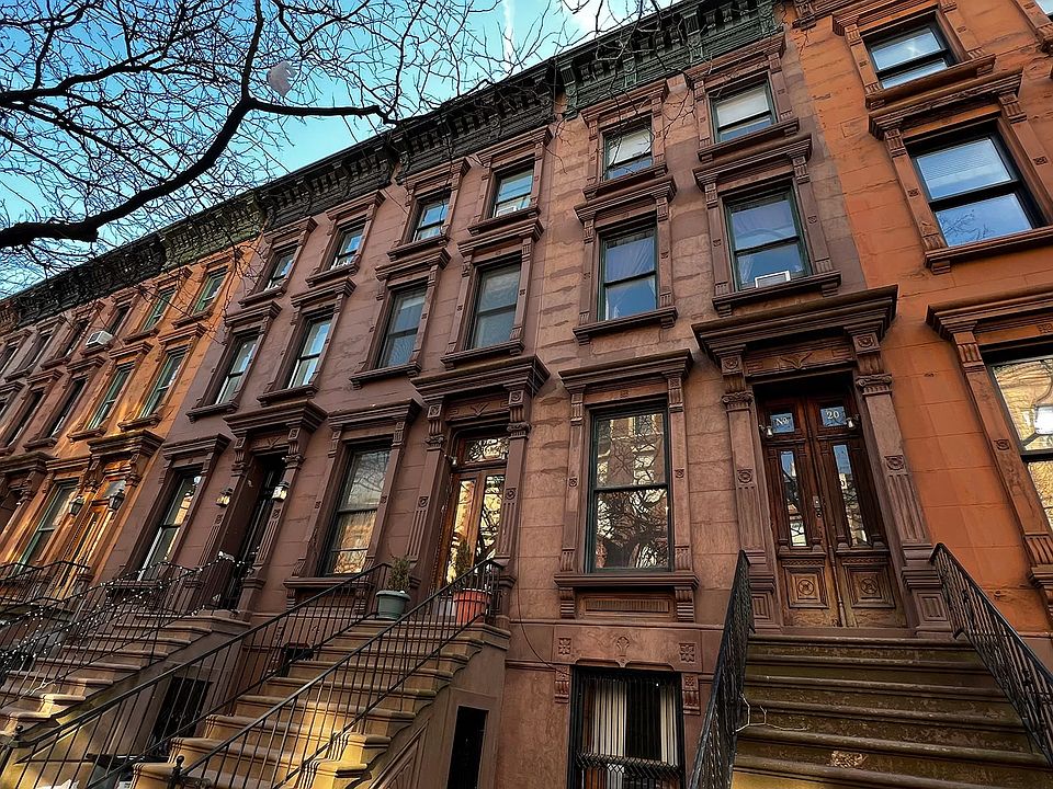 1st image of 20 W 123rd St