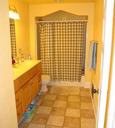 Clean bathrooms!