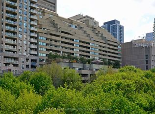 360 Bloor St E #607, Toronto, ON M4W 3M3