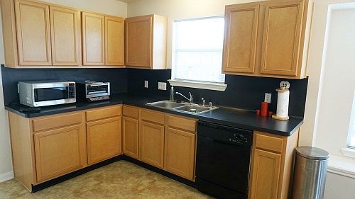 4th image of 3803 Edgewood Hill Ct