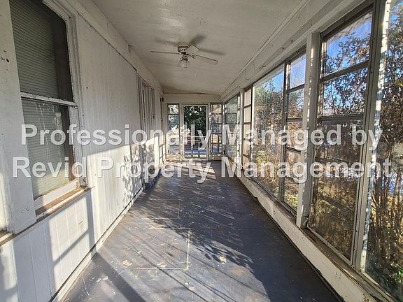 4th image of 3712 Marion Ave