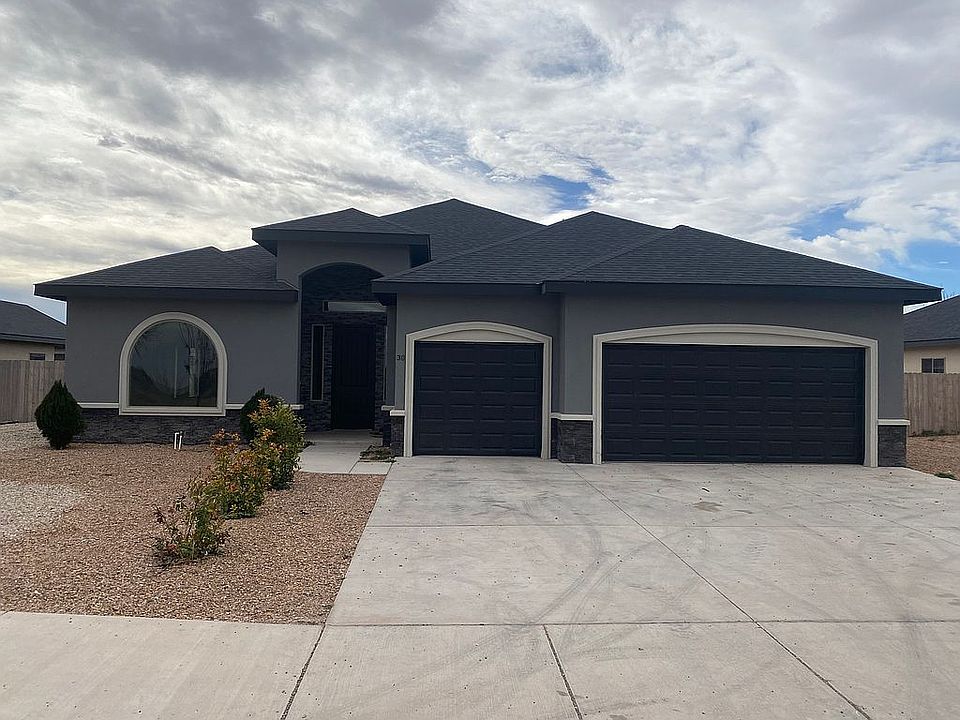 1st image of 30 Ironwood Pl