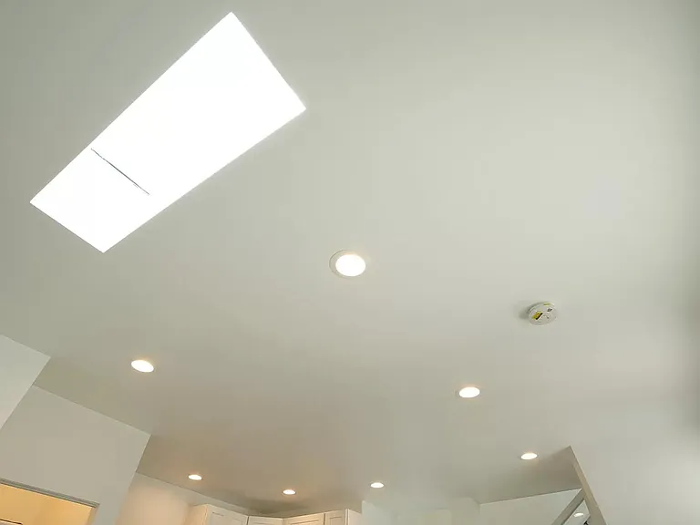 4538 Ambrose Ave — Photo 11