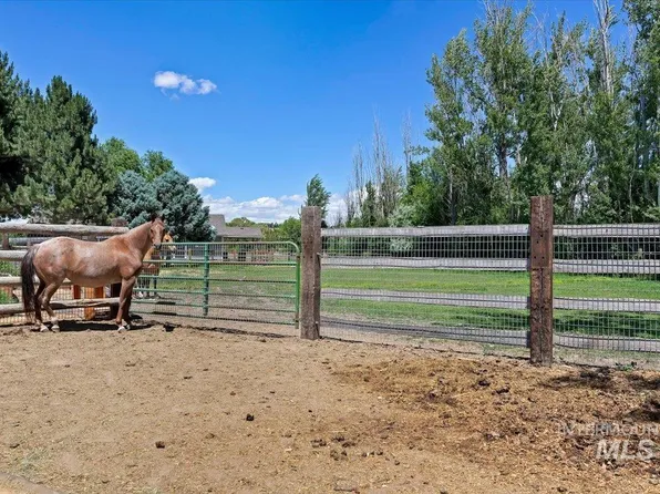 7345 Silver Bullet Ln, Star, ID 83669