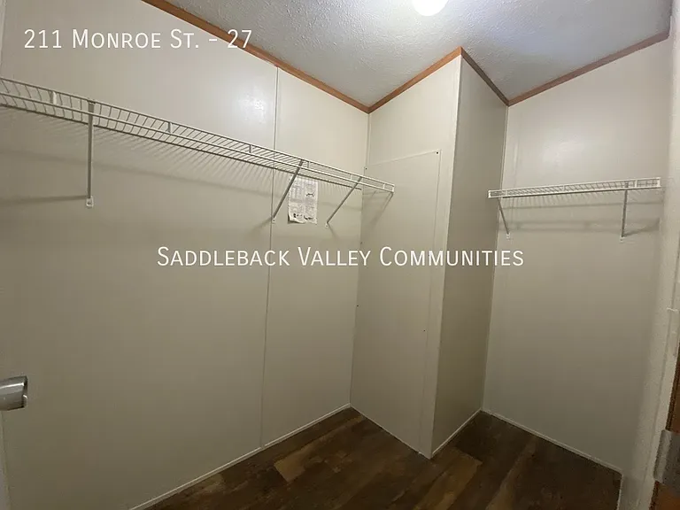 211 Monroe St #27 — Photo 14