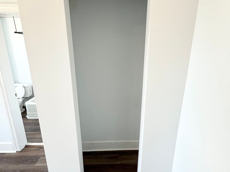 Bedroom #1 Closet