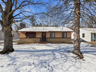 1465 Laughlin Dr NW, Grand Rapids, MI, 49504