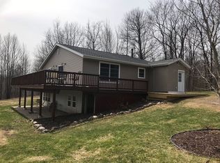 322 90th St, Clear Lake, WI 54005