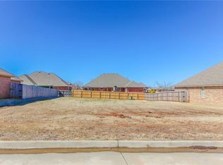 312 Summit Bnd, Norman, OK 73071