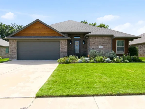 400 Brinkley Dr, Saginaw, TX 76179