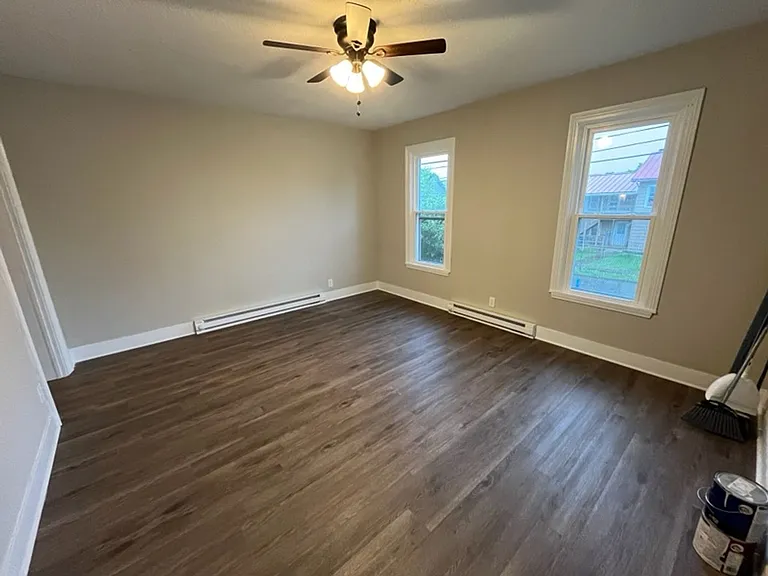 404 Pine Street — Photo 2