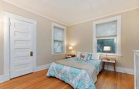 4 Claremont Pl #2 — Photo 7