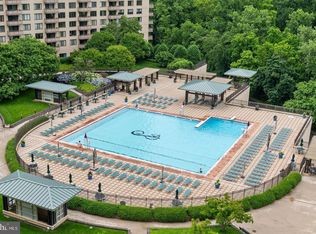 5225 Pooks Hill Rd APT 1117S, Bethesda, MD 20814