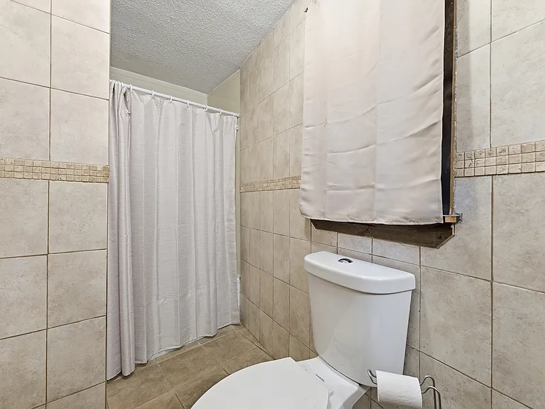 19 Highland Ave #19 — Photo 7