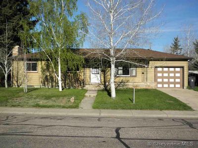 918 Sun Valley Dr Cheyenne Wy 82001 Zillow