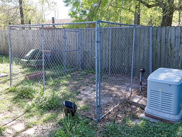 314 Normagene St — Photo 13