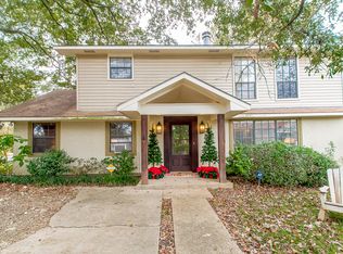 2550 Brentwood Dr, Baton Rouge, LA 70809