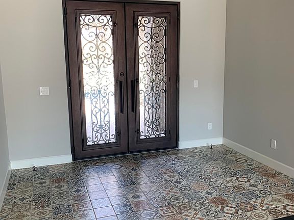 5th image of 31071 N 117th Dr