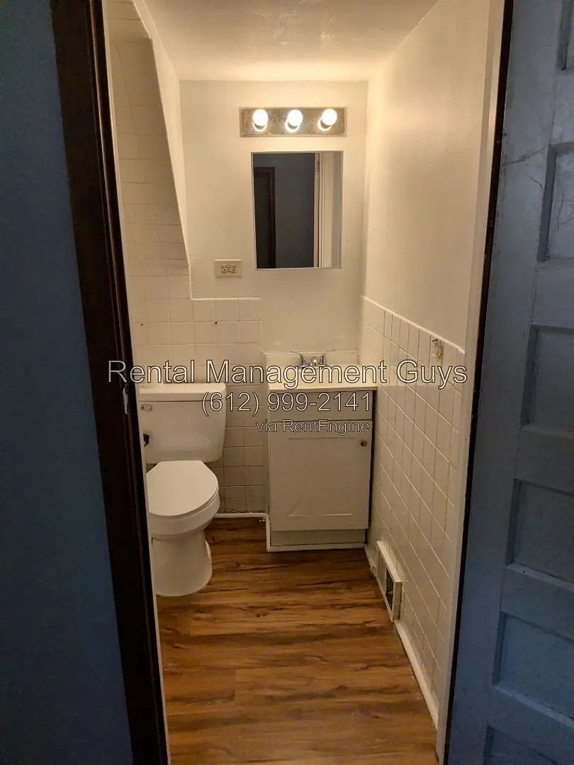 3 bed, 2.0 bath, $1,995 — Photo 4