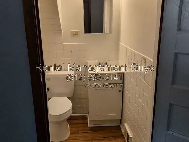 584 Magnolia Ave E #1 — Photo 4