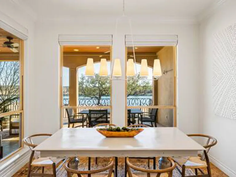 River Oaks Dr — Photo 17