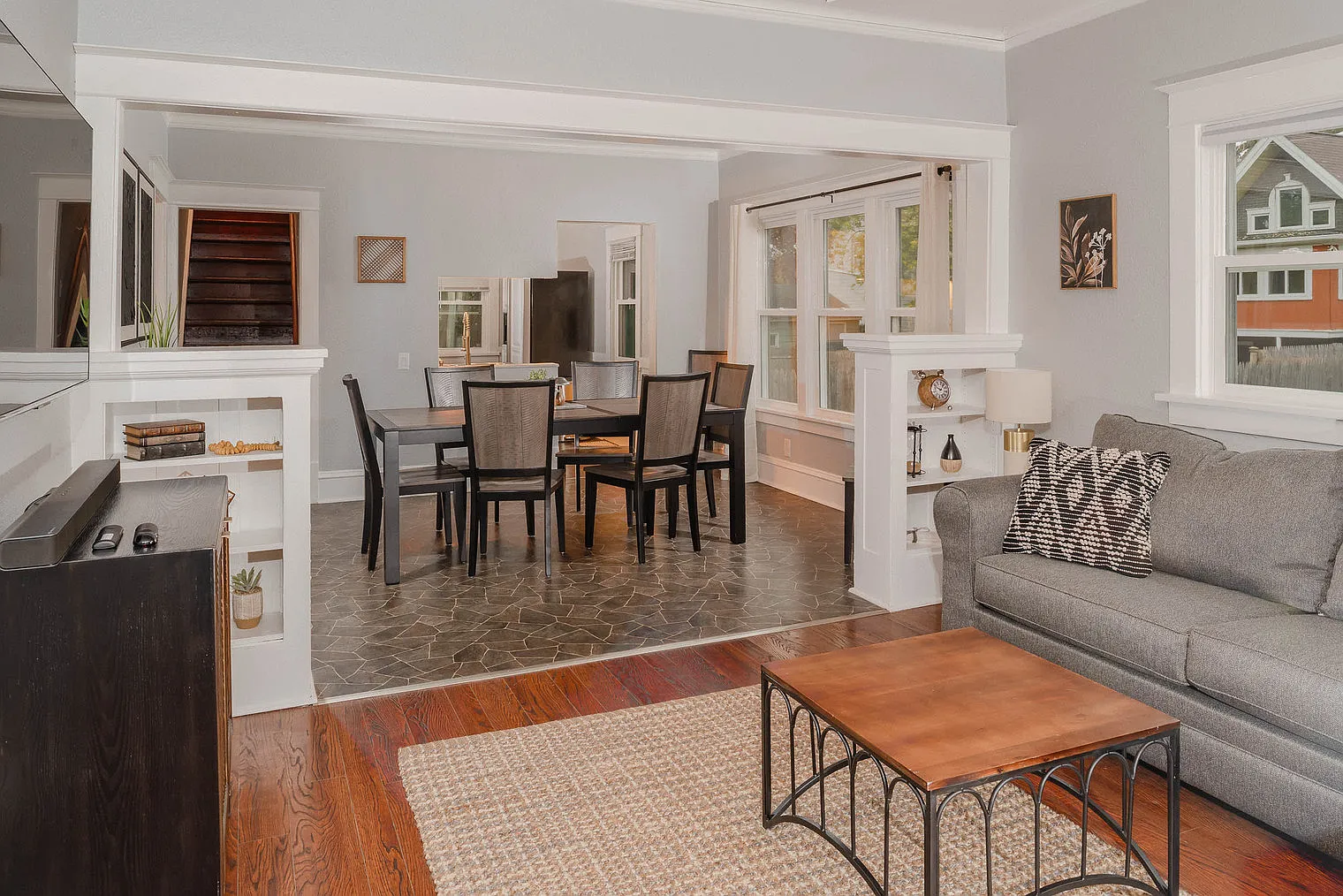 4 bed, 1.0 bath, 1560 sqft, $14,034 — Photo 2
