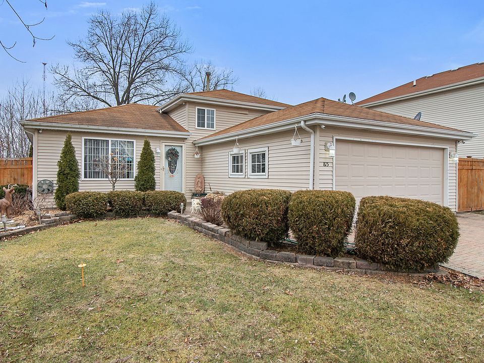 1st image of 815 Longwood Dr