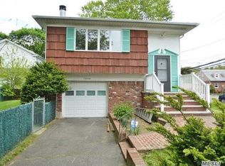 1939 Bryant Pl, Baldwin, NY 11510