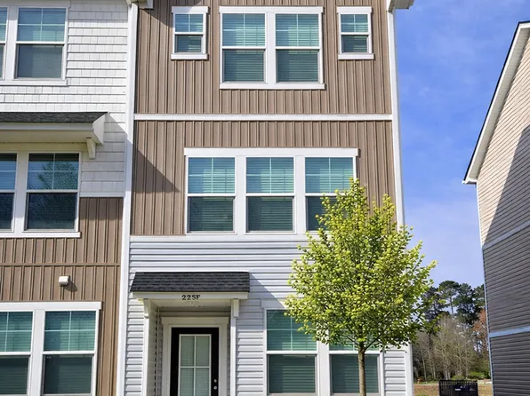 225 Kennerly Ave, Mooresville, NC