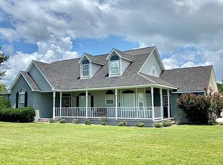 201 Pebble Beach Dr, Eufaula, AL 36027
