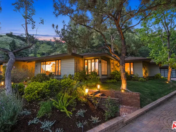 1860 Maginn Dr, Glendale, CA 91202