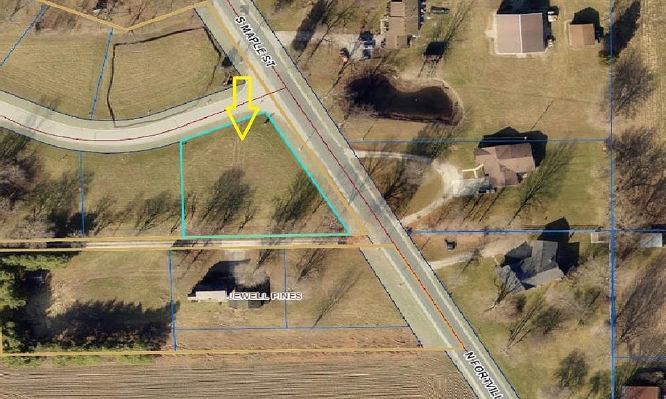 1st image of 102 Saundra Dr