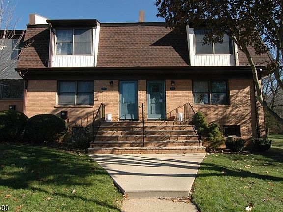 2nd image of 104 Stedwick Dr #T104