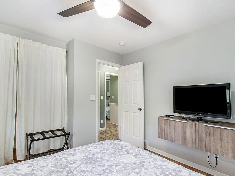 2601 Paulmar Ave — Photo 11