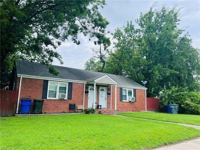 8233 Kathy Ct, Norfolk, VA, 23518