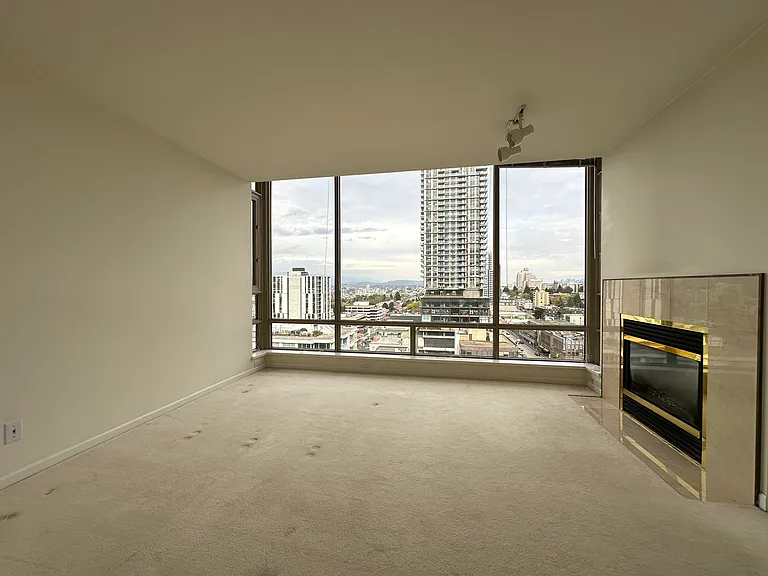 1590 W 8th Ave #1603 — Photo 34