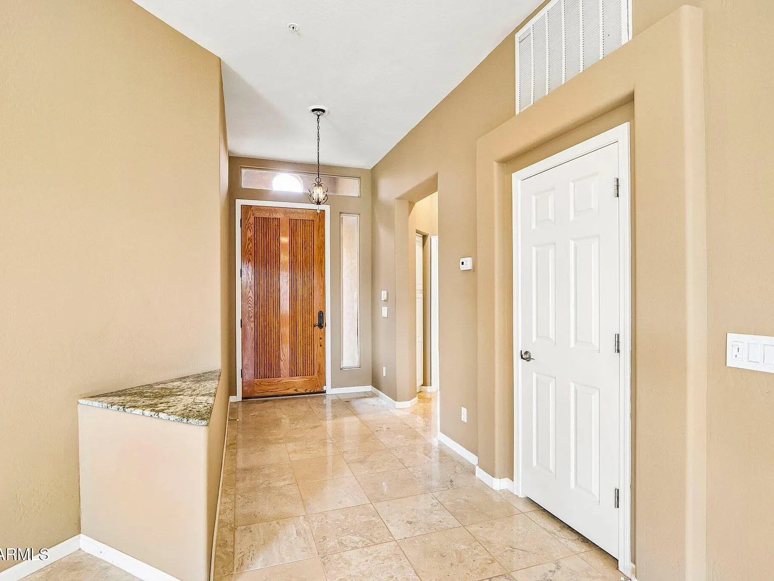2 bed, 2.0 bath, 1599 sqft, $3,600 — Photo 4