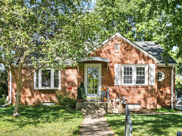 3360 Orchard St, Lincoln, NE 68503