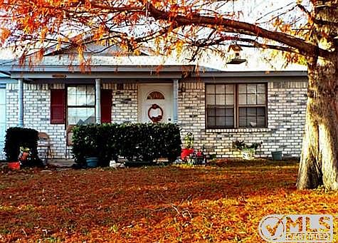 2nd image of 829 Blue Ridge Dr