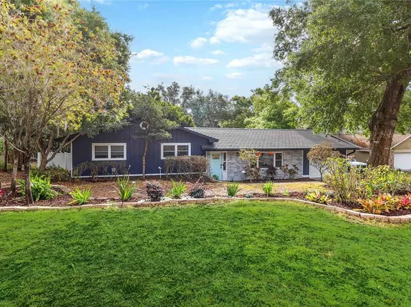 1850 Hilltop Dr, Mount Dora, FL 32757