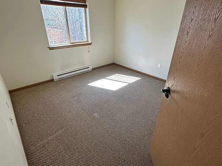 2952 Teal St — Photo 5