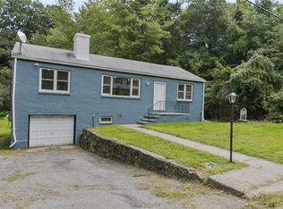 5 Quebec Rd, Patterson, NY 12563