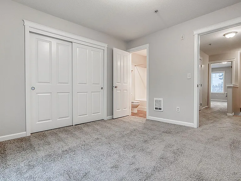 Alexander Heights — Photo 36