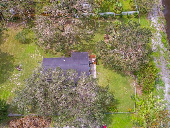 4th image of 1816 Palm Blvd