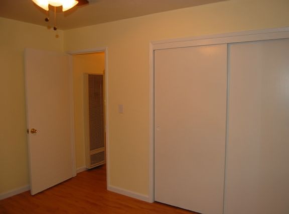 4th image of 2414 F St APT 4