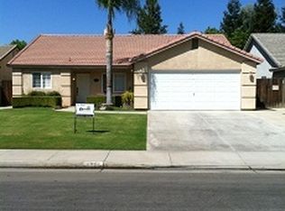 1011 Dunwoody Way, Bakersfield, CA 93312